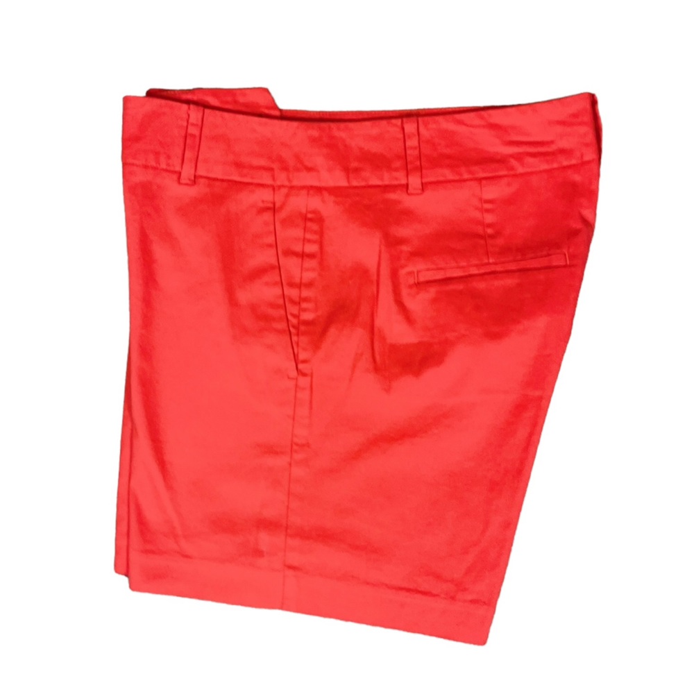 Ann Taylor Devin Fit 6” Shorts (E-1) - Picture 3 of 10